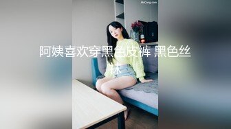 『可爱00后小母狗』反差小学妹 小屁股带上狐狸尾巴 被爸爸肏的流了好多水水，小穴都被干肿了 白白嫩嫩的萝莉嗲声嗲气