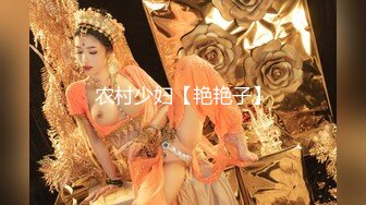 普通话对白风韵犹存美容店大奶老板娘和女儿一块侍候年轻嫖客720P无水印